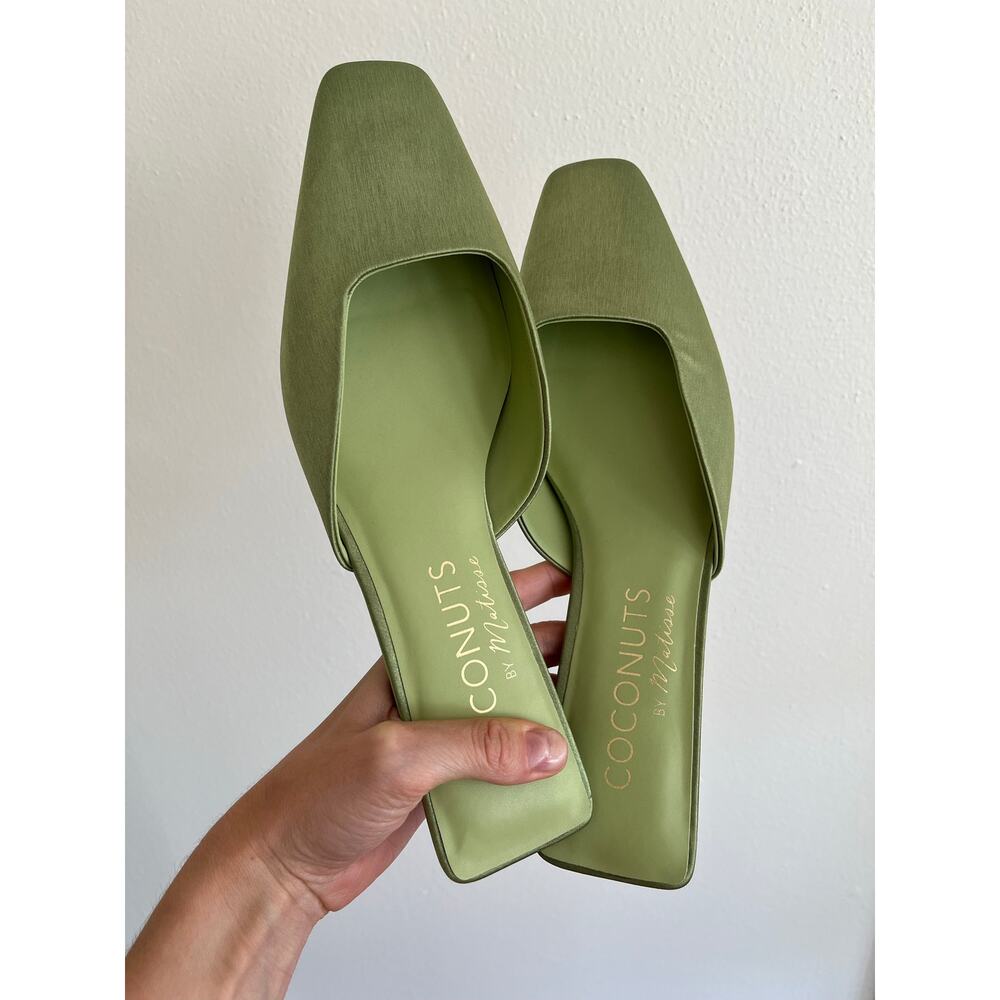 Coconuts by Matisse Tegan Women's Heeled Mules in Green